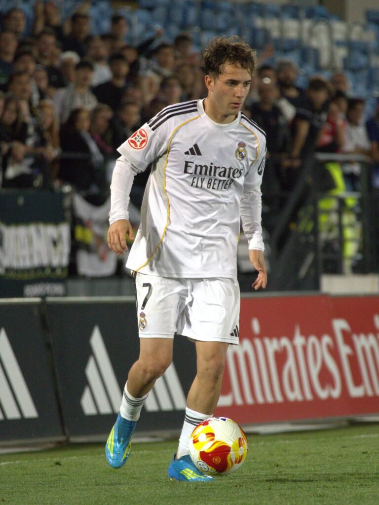 Yañez encarando